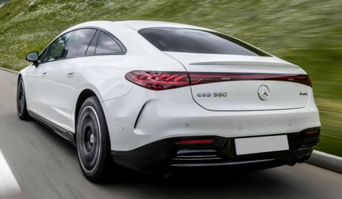 Mercedes-AMG - EQS 580 4Matic - Luxury Electric Sedan Car Rentals - Preowned Electric Sedan Car - Exclusive Concierge Club.webp